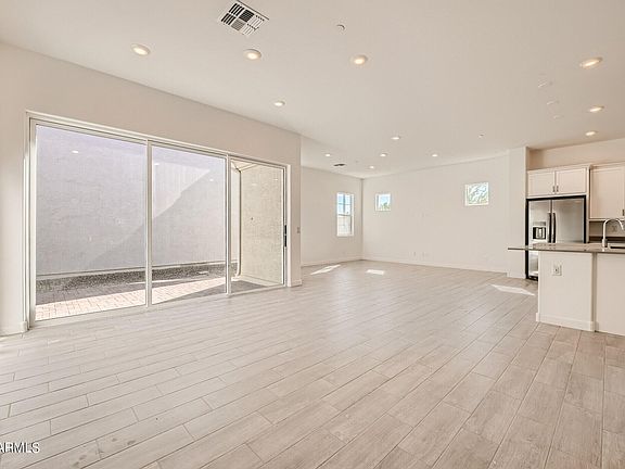 5th image of 3833 E BARTLETT Way