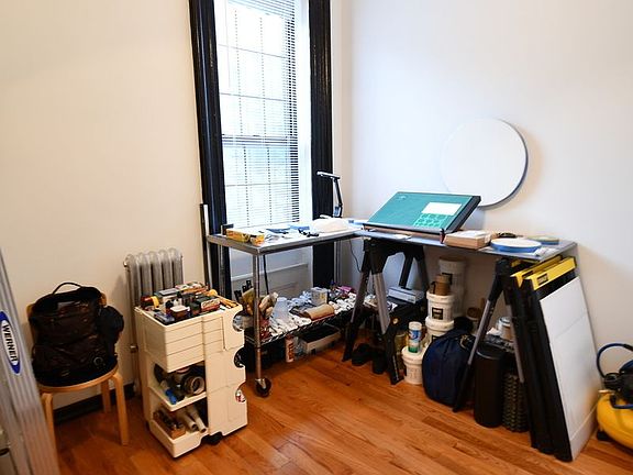 5th image of 712 Lafayette Ave APT 1