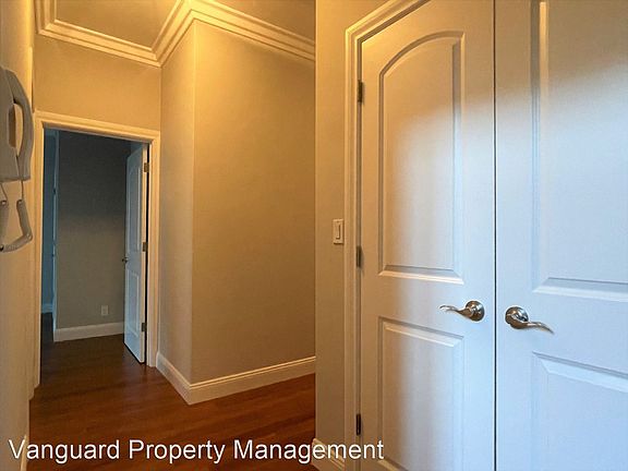 3rd image of 1336 Mason St