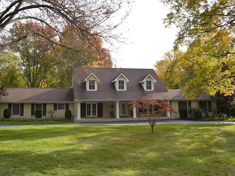 1st image of 44 Portland Dr