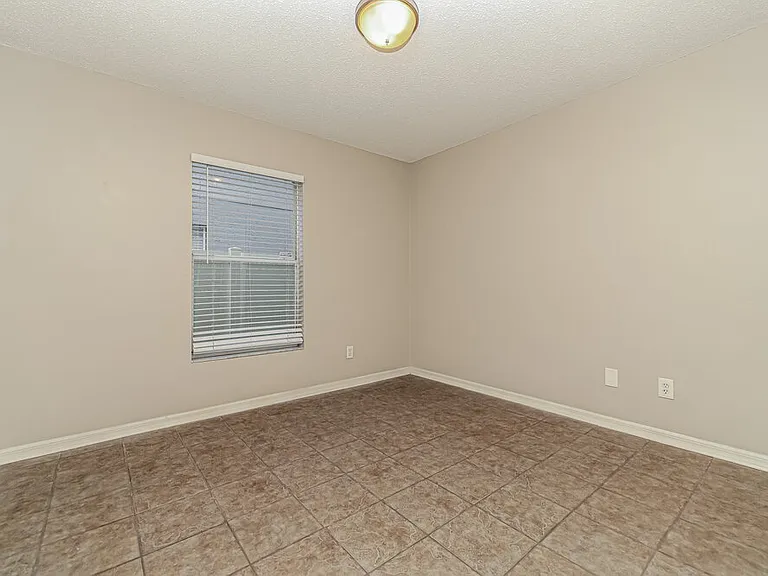 4022 Fontana Pl — Photo 12