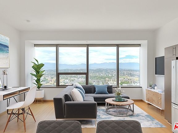 5th image of 1100 Wilshire Blvd APT 2705