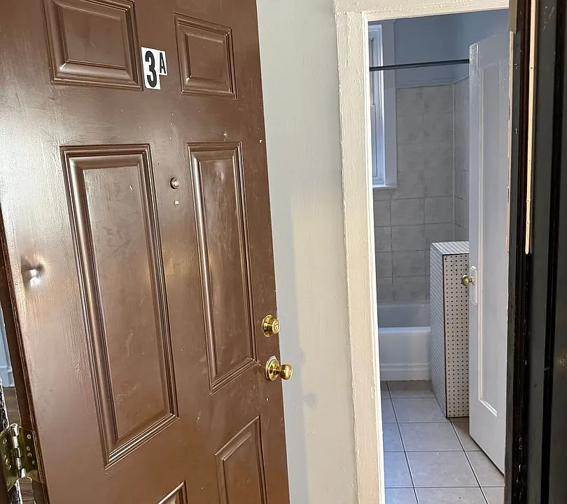 SPACIOUS 2 BEDROOM APARTMENTS AVAILABLE