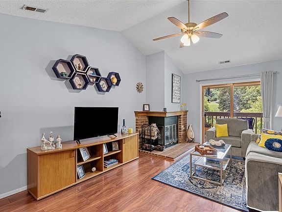 5th image of 2205 Sequoia Park Ct APT F
