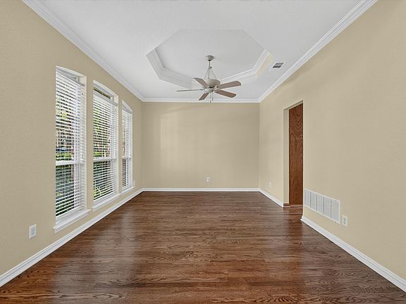 2nd image of 2113 Stevenson Ln