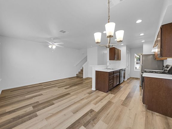 5th image of 9927 Bilbrook Pl #A