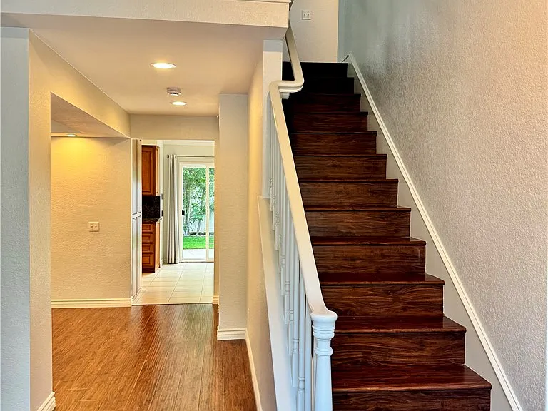 3 Coralwind — Photo 4
