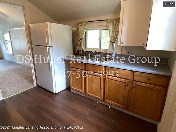 5th image of 1443.5 Roselawn Ave #1443.5