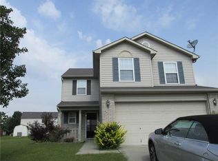 878 Helm Dr, Avon, IN 46123