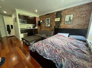 120 E 4th St #D2, New York, NY 10003