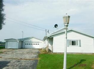 1788 S Huron Rd, Kawkawlin, MI 48631