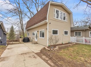 9473 Huron, Pinckney, MI 48169