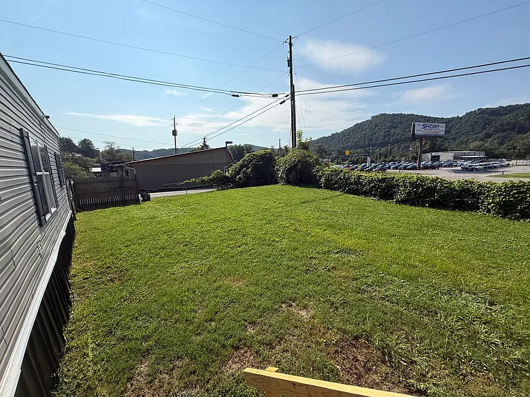 22 Zeigler Dr — Photo 35