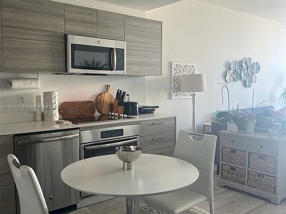 2nd image of 121 NE 34th St #2405