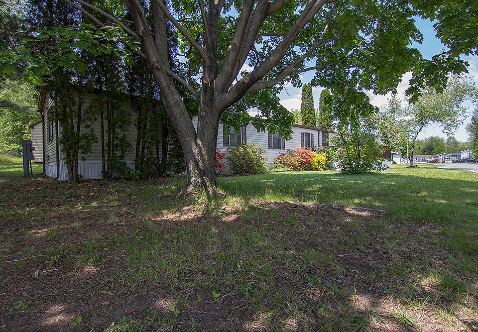 1st image of 79 Vista Ln