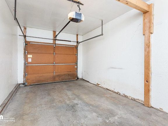 2nd image of 7830 Mayfair Dr APT 4