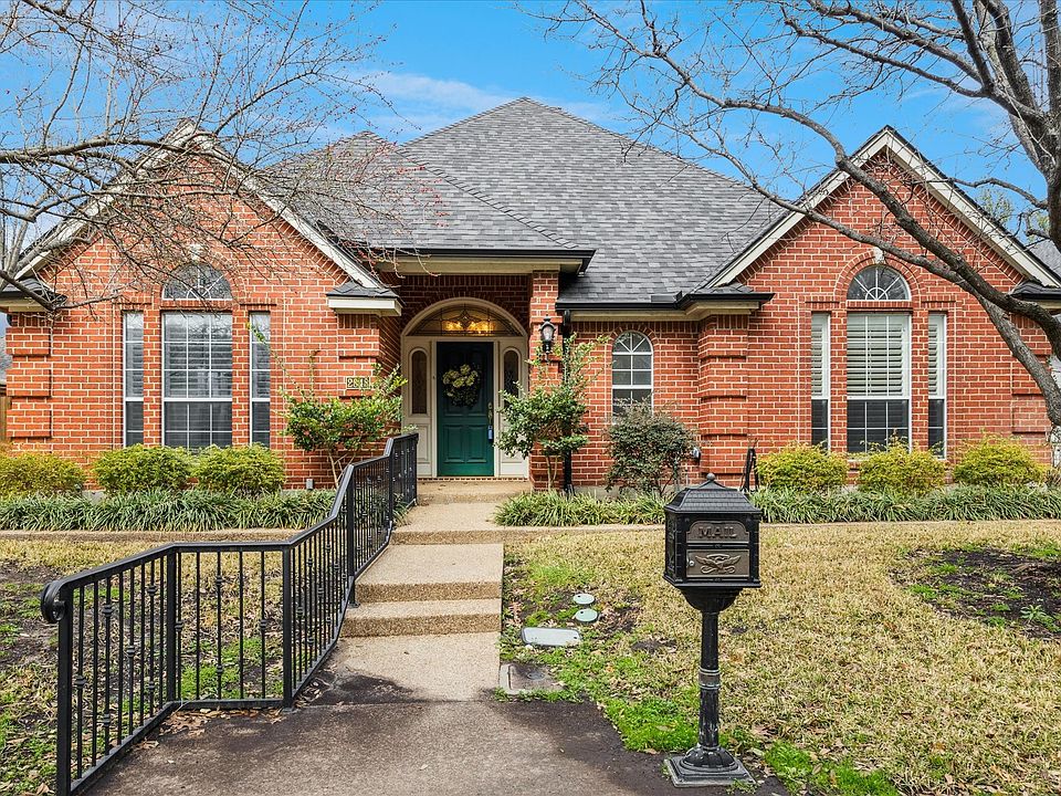 1st image of 2848 Oakbriar Trl