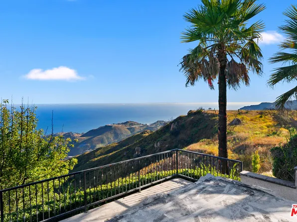 23000 Saddle Peak Rd, Topanga, CA 90290