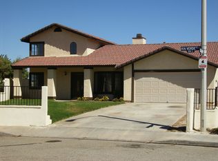 1521 Via Verde Ave, Palmdale, CA 93550