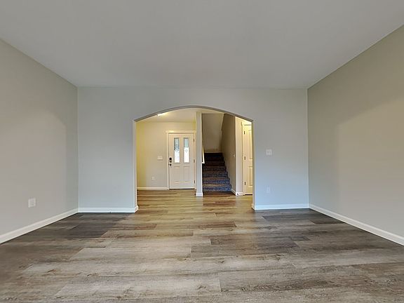 5th image of 4323 17th Way NE
