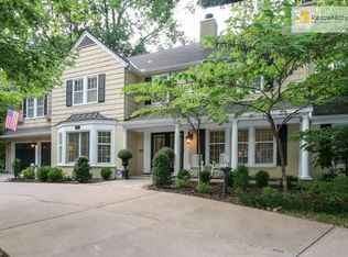 2514 Tomahawk Rd, Mission Hills, KS 66208