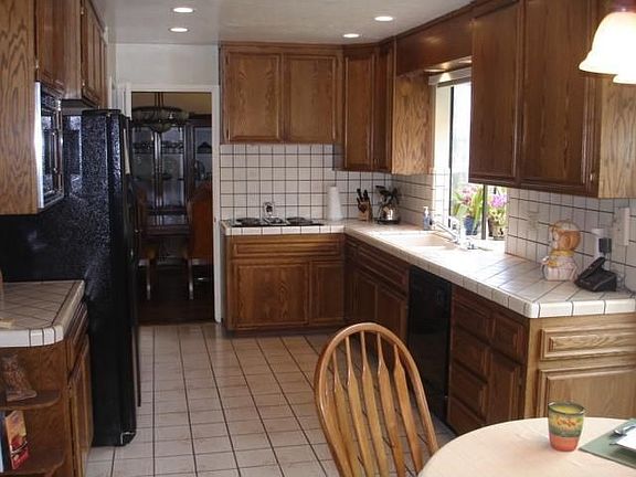 3rd image of 6292 Mojave Dr