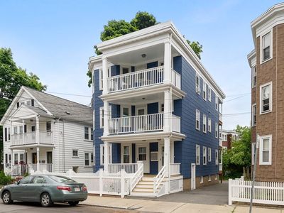 10 Granfield Ave #2, Roslindale, MA, 02131