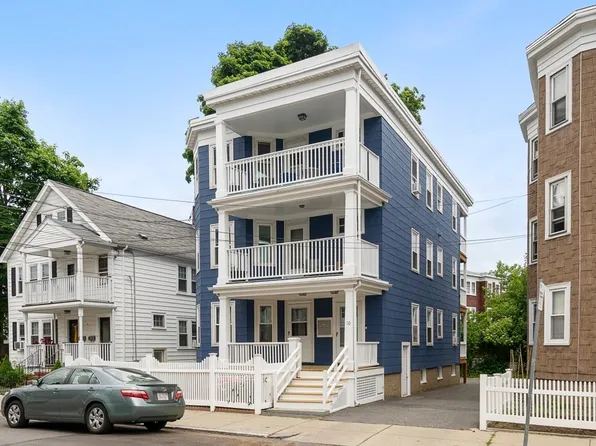 10 Granfield Ave #2, Roslindale, MA 02131