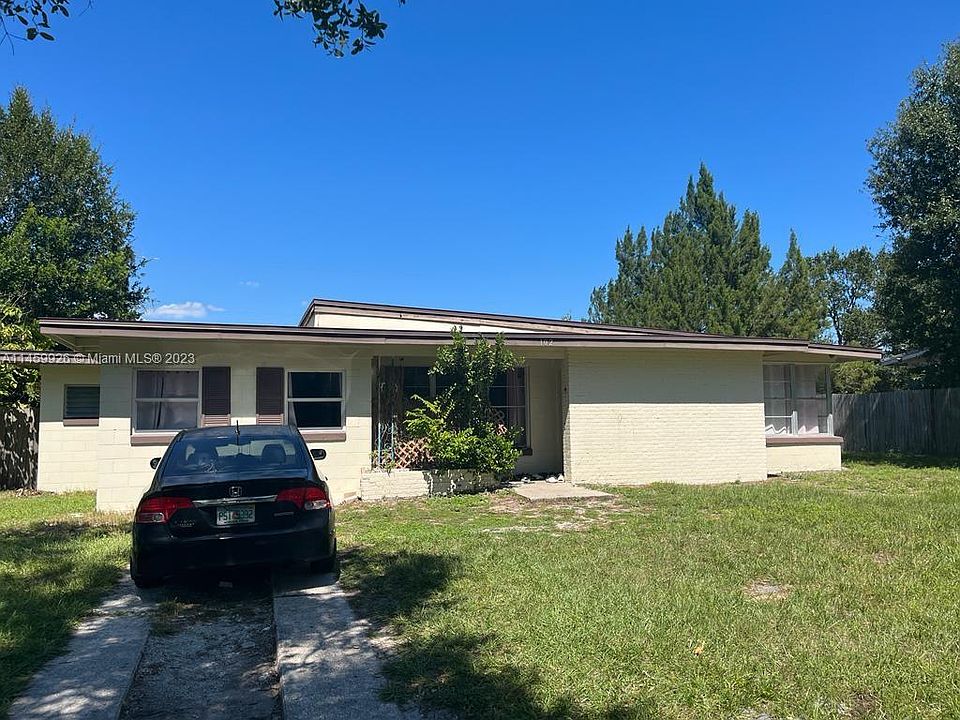 1st image of 102 Pinecrest Dr