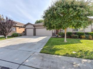 8448 Felton Crest Way, Elk Grove, CA 95624