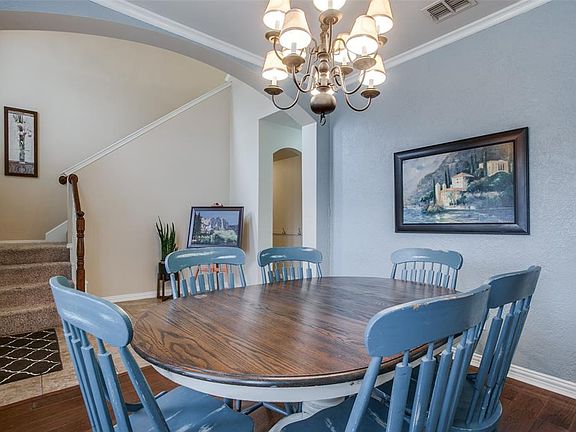 4th image of 5605 Blue Spruce Ln