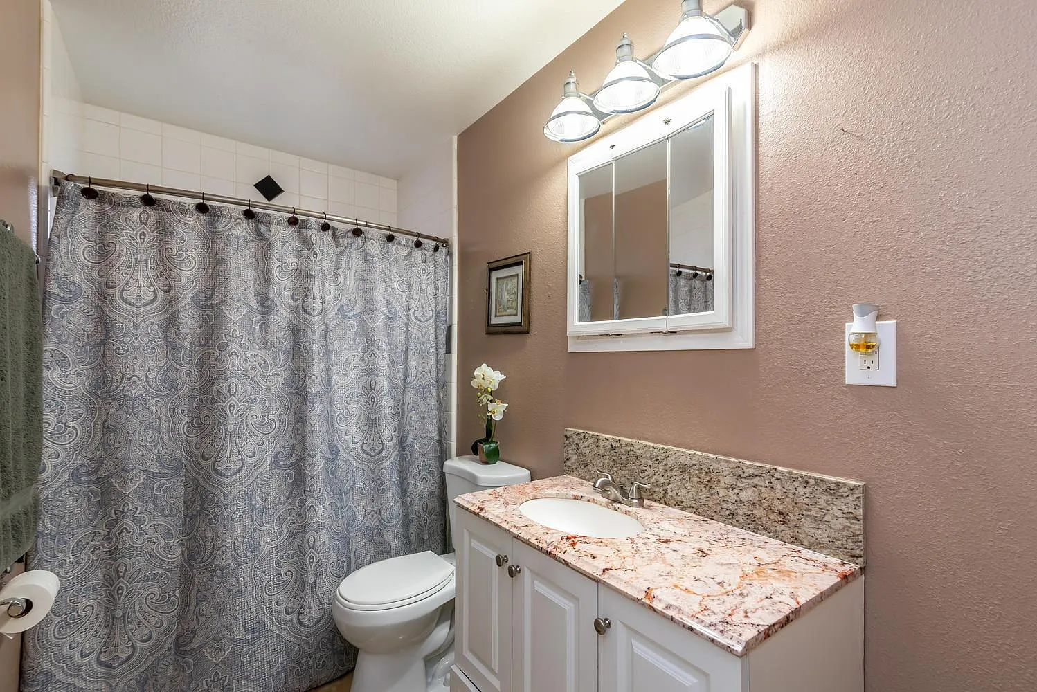 4108 Ernestine Way photo 1
