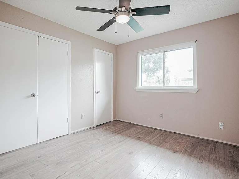 1103 W Brompton Dr — Photo 13