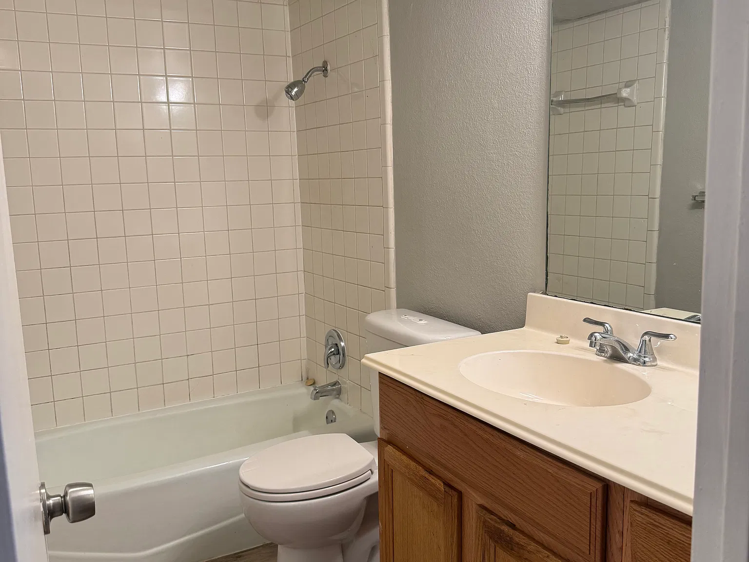 2 bed, 868 sqft, $1,020 — Photo 4