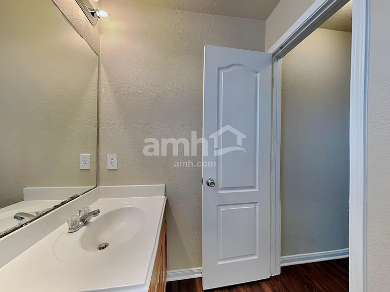 3743 Jewel Point Dr — Photo 20