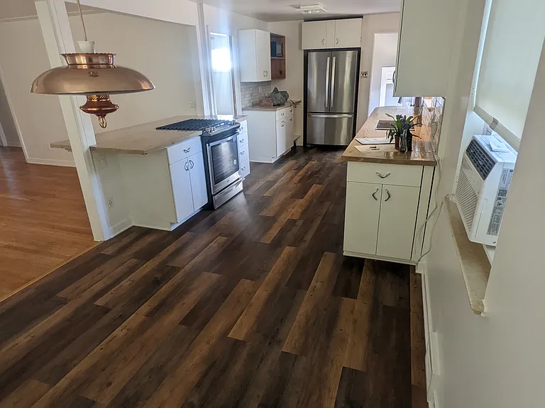 Remodeled Kitchen with Dining Area, Stainless Steal Appliances, Gas Stove