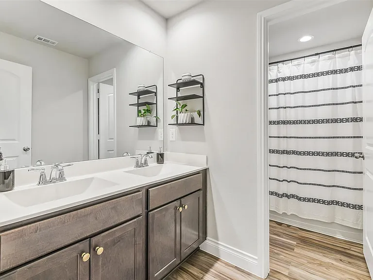 9239 Brunel Ln — Photo 33
