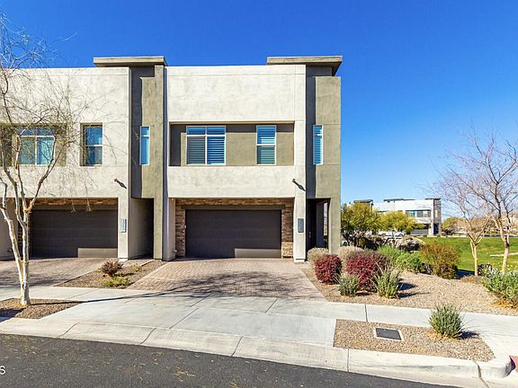 2nd image of 1950 W DESERT HOLLOW Drive