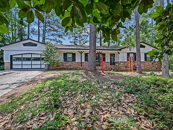 2nd image of 818 Kingsbridge Rd