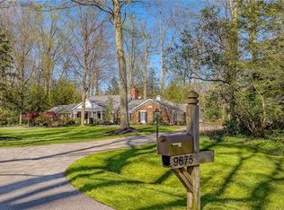 9675 Rollin Rd, Waite Hill, OH 44094