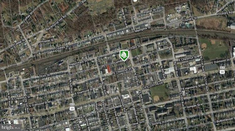 2nd image of 761 E Chestnut St