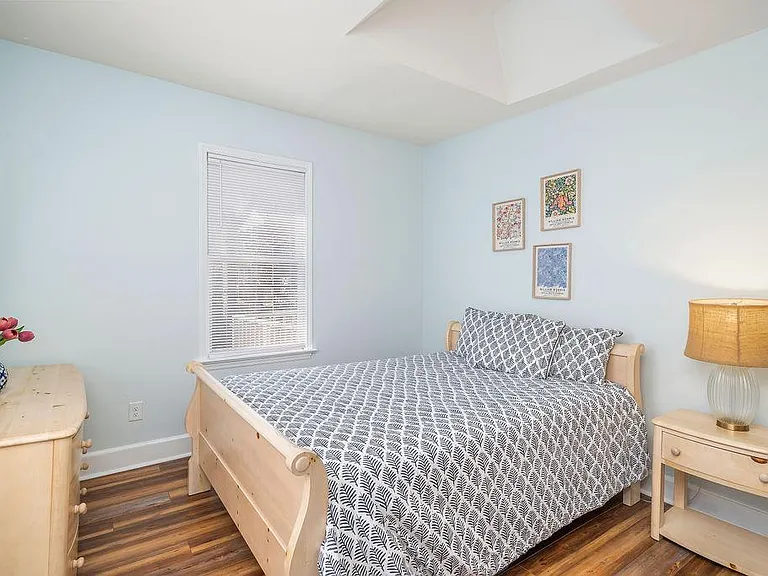 607 Washington St #A — Photo 6