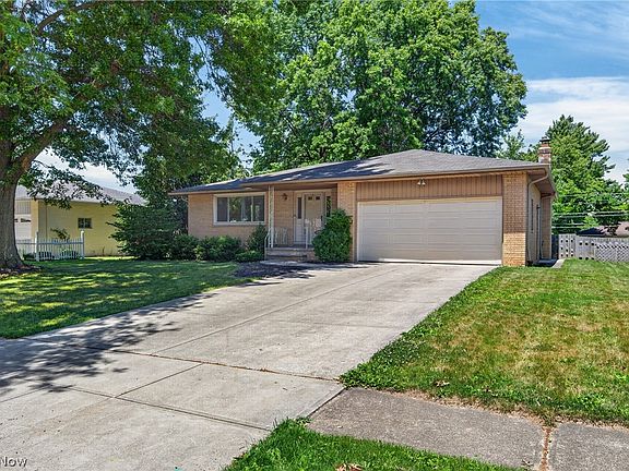 2nd image of 13700 Indian Creek Dr