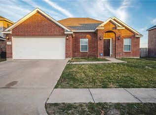 2230 Mainsail Ln, Arlington, TX 76002