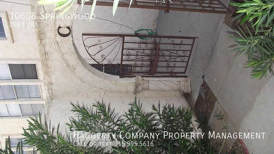 1st image of 10608 Springwood Dr