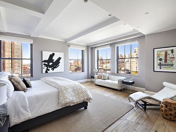 5th image of 147 Waverly Pl APT 9
