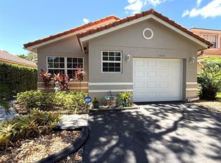 13549 NW 5th Ct, Plantation, FL 33325