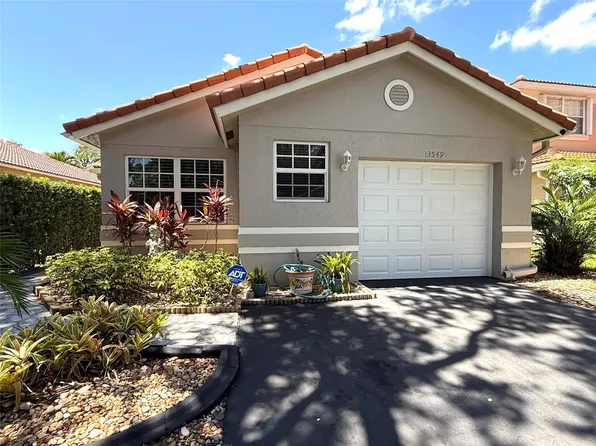 13549 NW 5th Court, Plantation, FL 33325