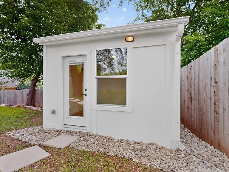 14902 Longbranch Dr — Photo 22