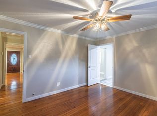 7430 Magnolia St, Houston, TX 77023